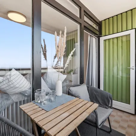 Apartment Zuhause Mit Aussicht